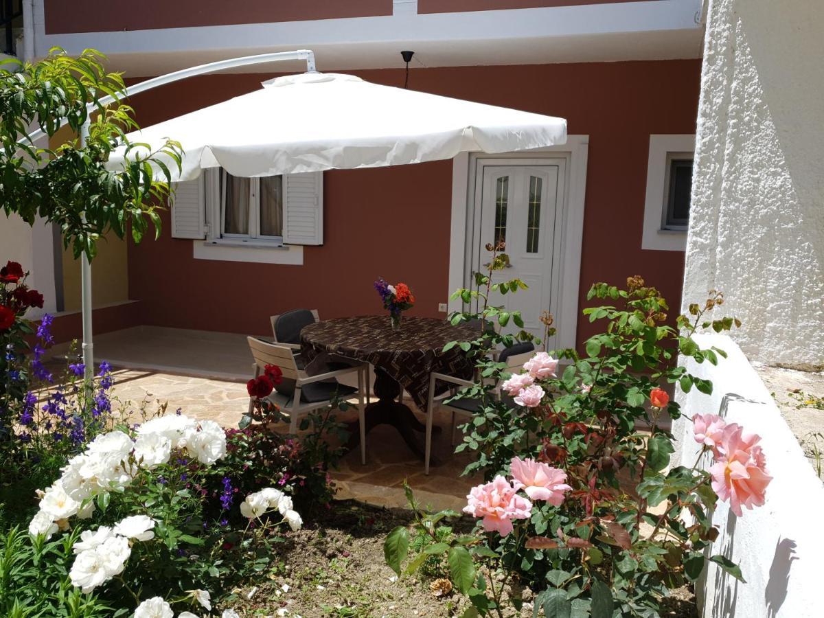 Apartamento Angelika House 1 Marathiás Exterior foto